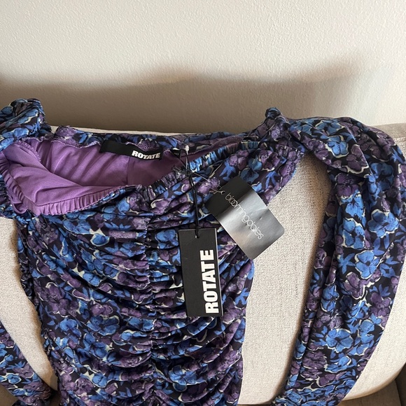 Chic Long Sleeve Ruched Dress in Blue and Purple - Picture 6 of 6